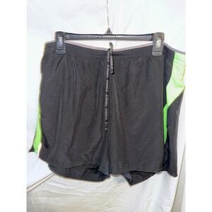 Brooks Equilibrium Technology Men Running Short BlackNeon Green Large Zip Pocket